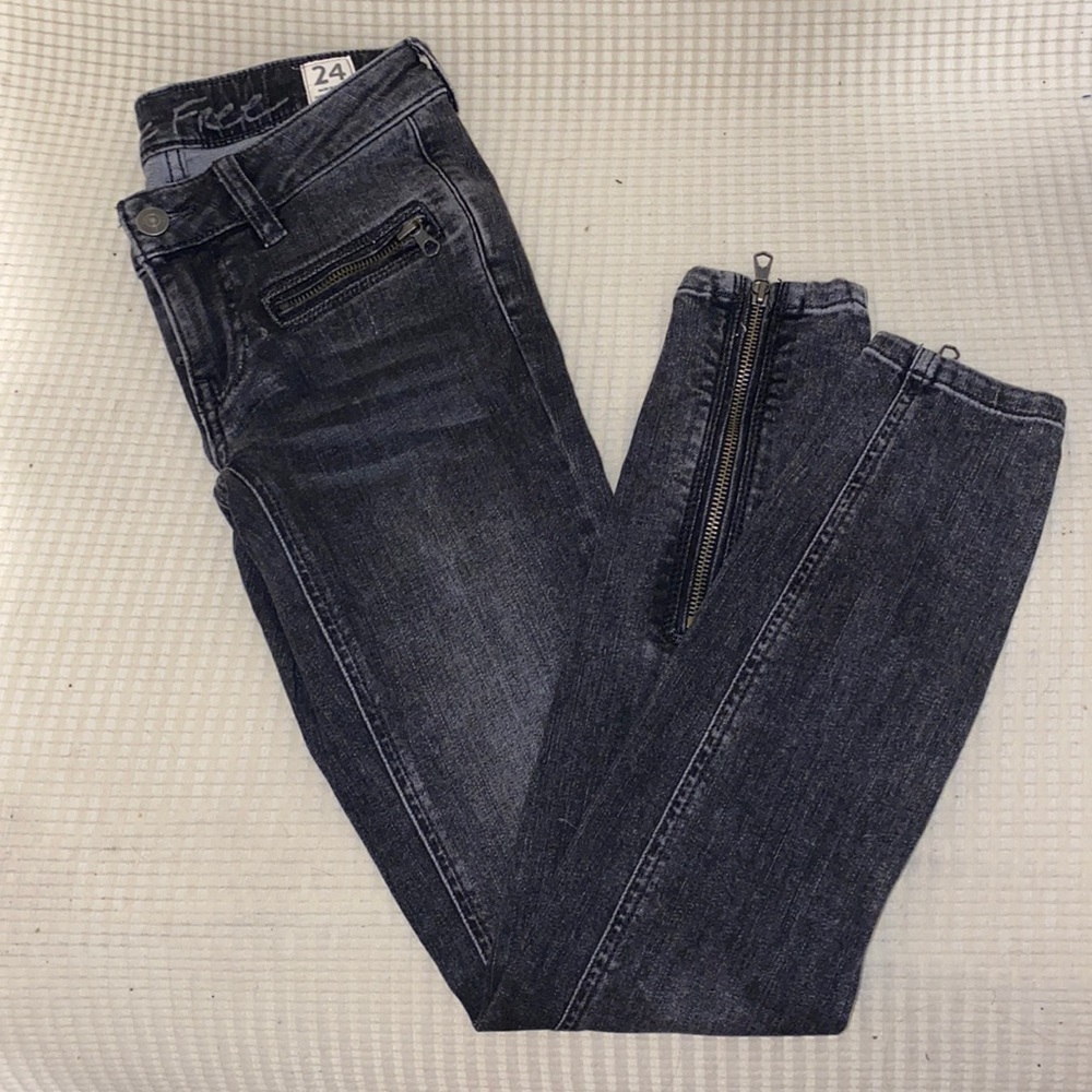 Free People Grey Wash Zipper Skinny Jean